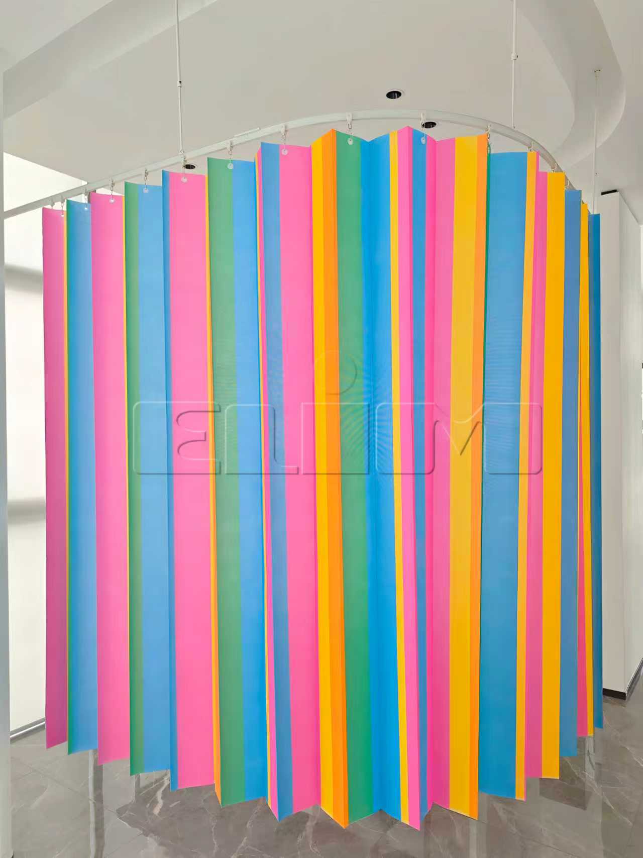 Einwegvorhänge für die Kinderstation